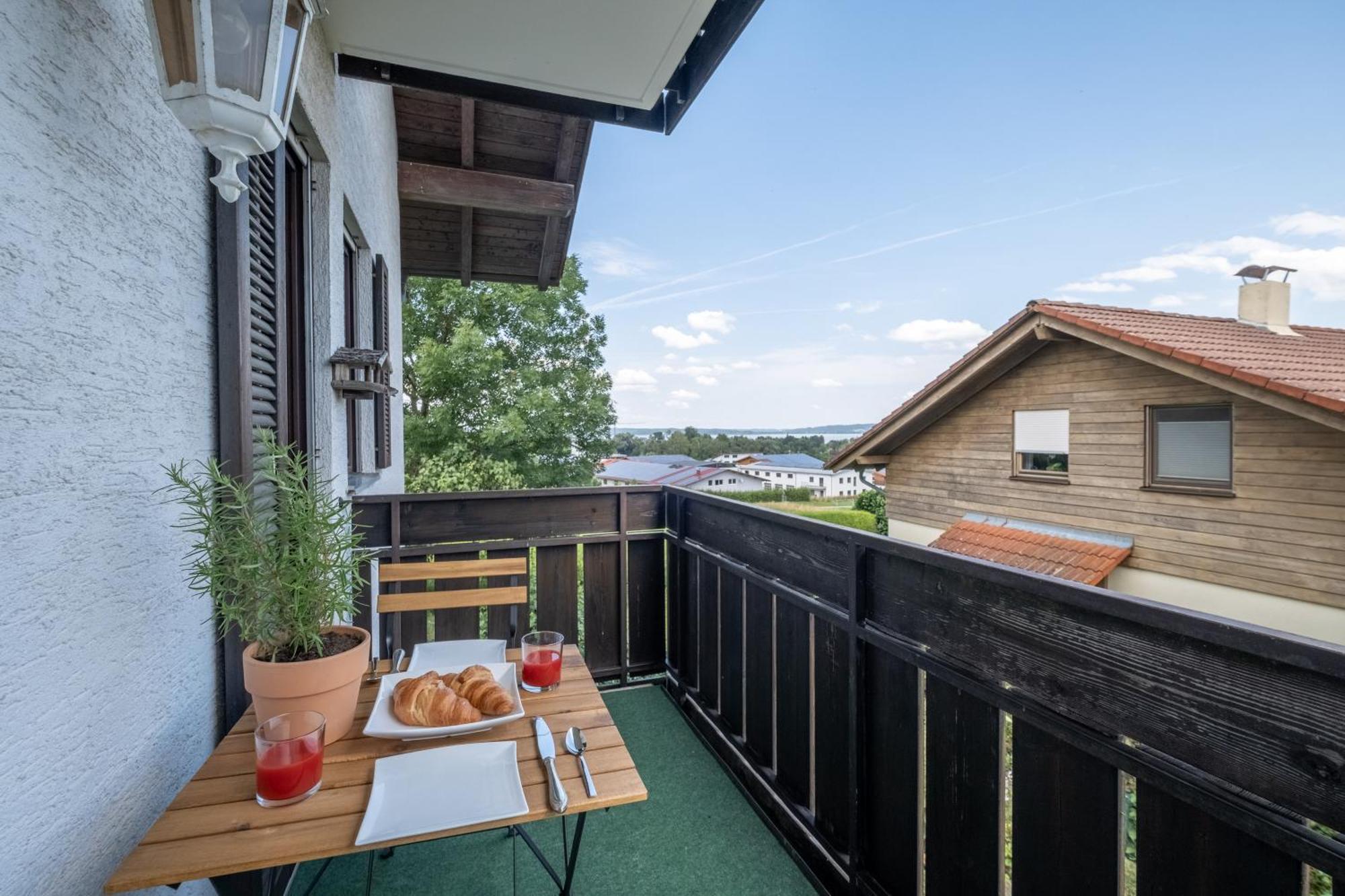 Gemuetliches Wohlfuehl-Apartment Mit Perfektem Seeblick Dießen am Ammersee 외부 사진
