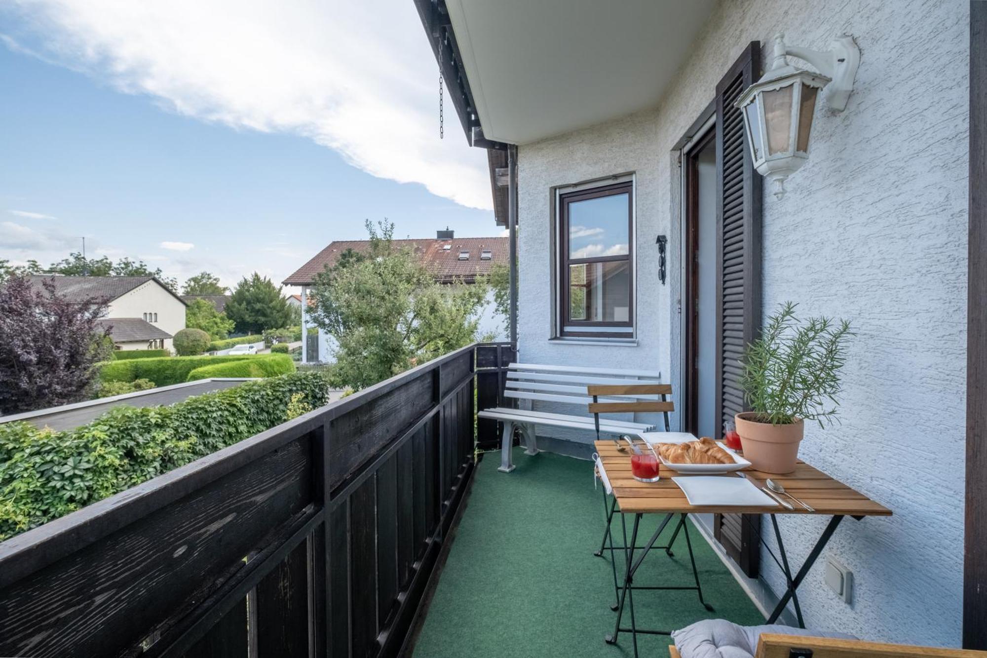 Gemuetliches Wohlfuehl-Apartment Mit Perfektem Seeblick Dießen am Ammersee 외부 사진