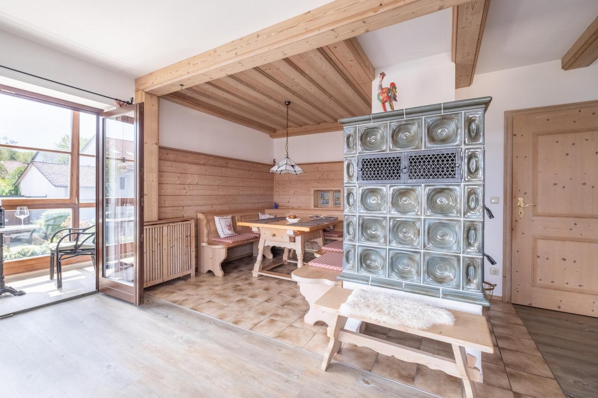 Gemuetliches Wohlfuehl-Apartment Mit Perfektem Seeblick Dießen am Ammersee 외부 사진